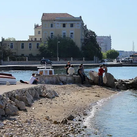 With A Parking Space - 12203 Lägenhet Zadar