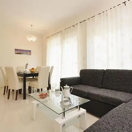 With A Parking Space - 12203 Apartament